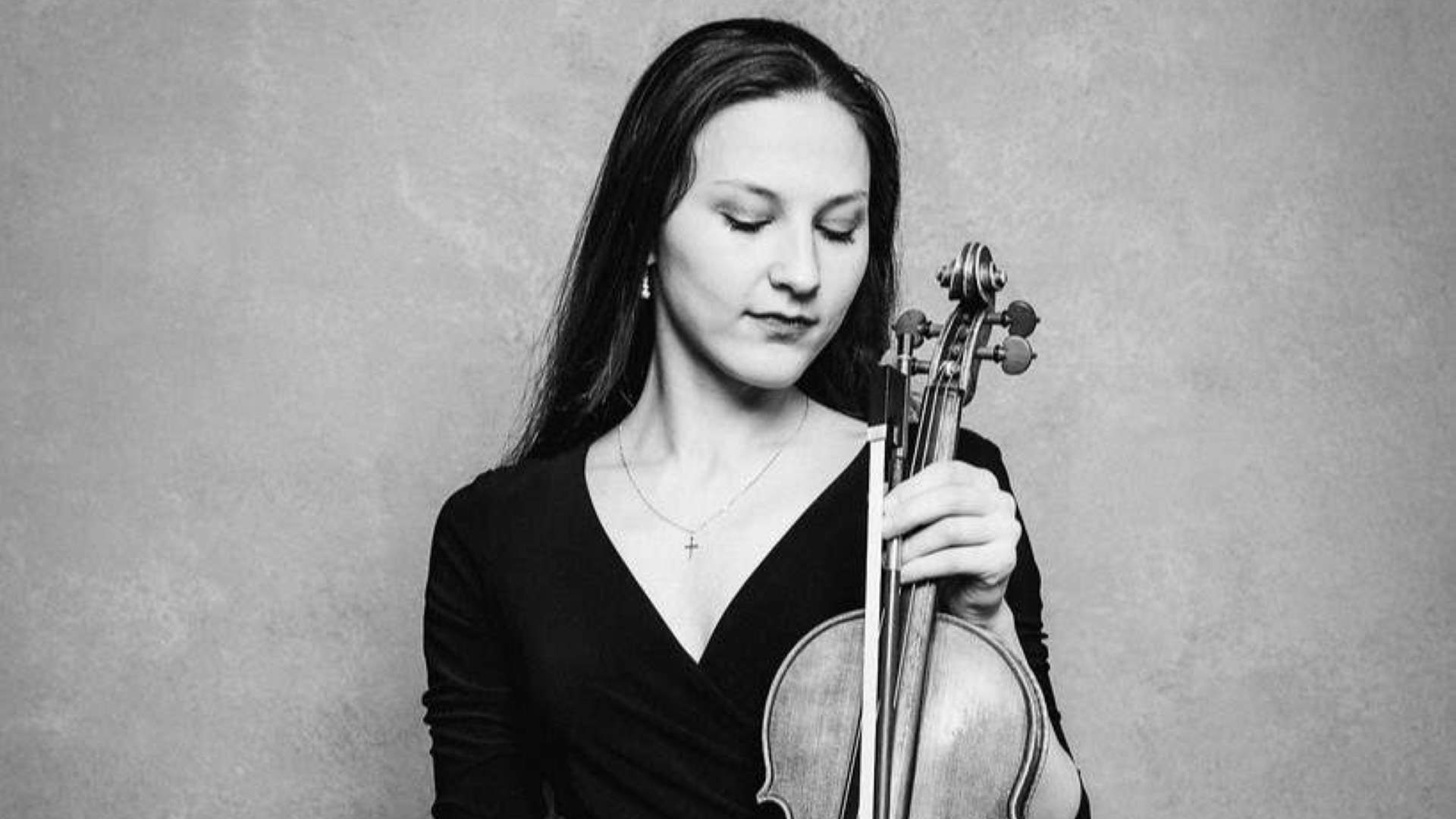 Alisa (Violoniste)