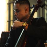 Logan (violoncelliste performer)