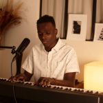 John-Lucas (pianiste chanteur)