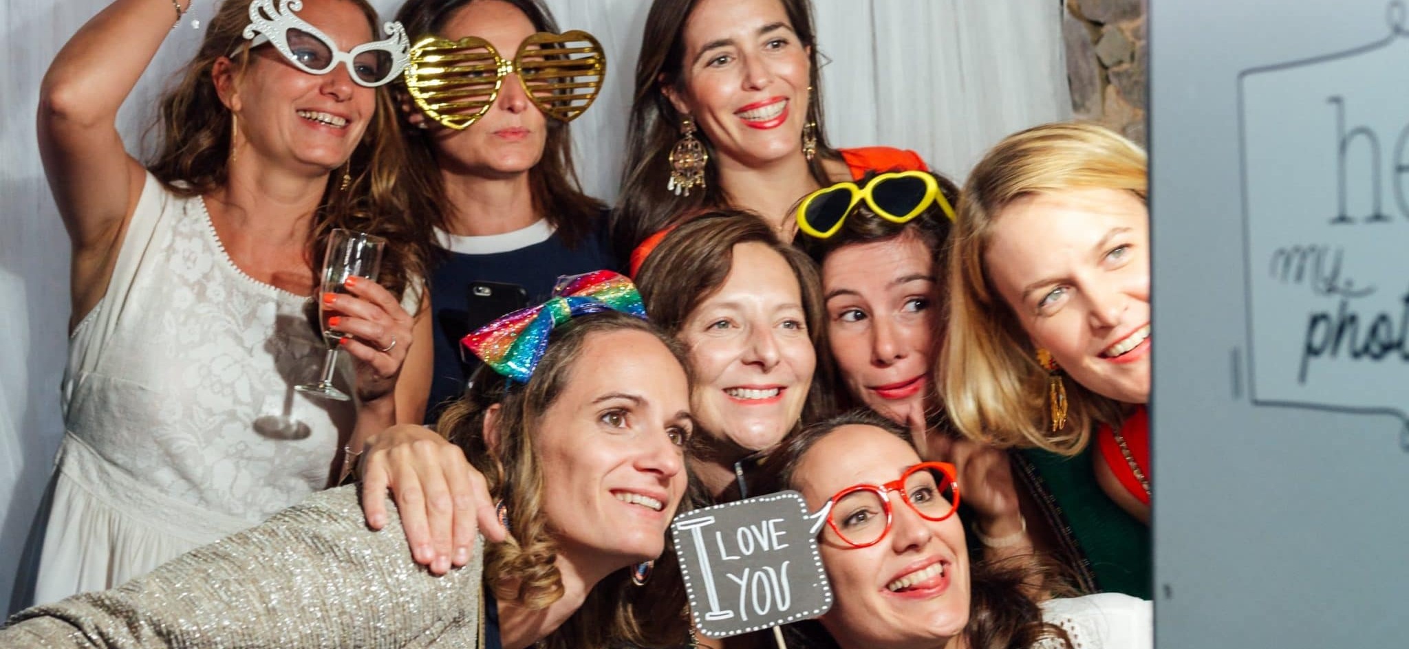 Animation Photobooth Mariage & Entreprise