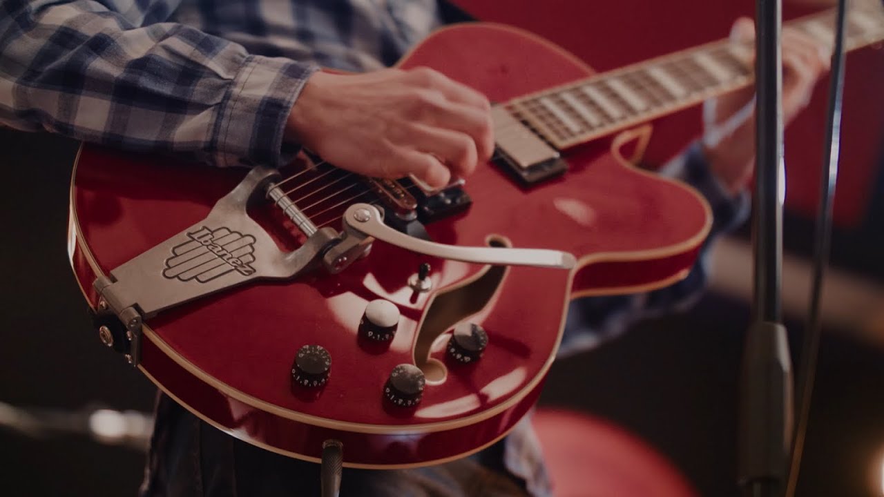 Buskers - Nobody knows you when you're down and out (Eric Clapton Cover) (vidéo)