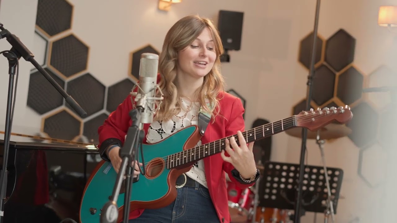 Mashup - Duo Léa Louise X Peter Tongue (vidéo)