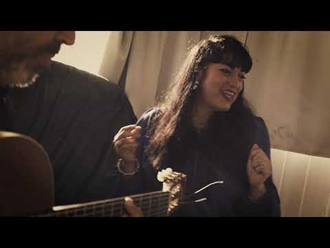 Ninoska & Gaston/ La flor de la Canela (A/C. Chabuca Granda) (vidéo)